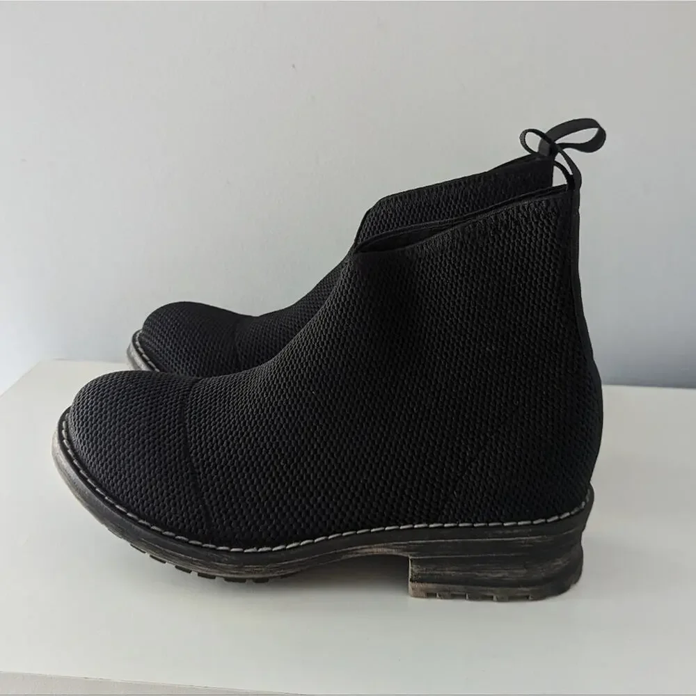 NEW Women's Charleston Shoe Company Black Boots Barcelona 6 - Picture 7 of 8